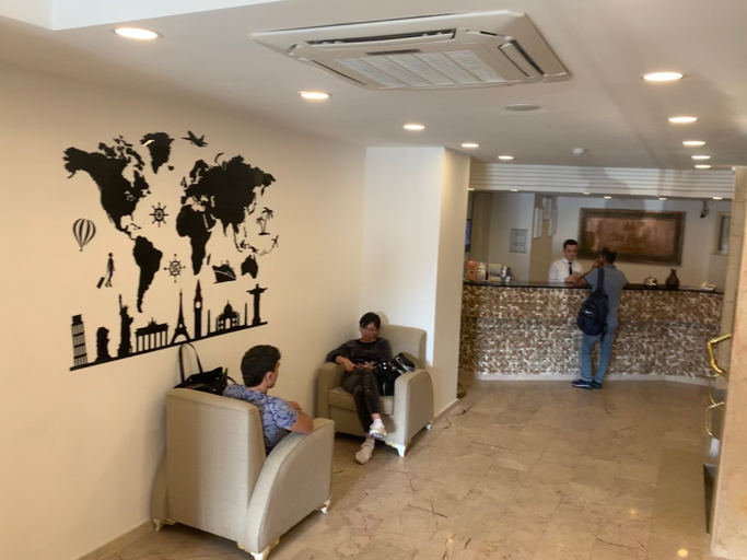 Public Area 2, Kecik Hotel, Fatih