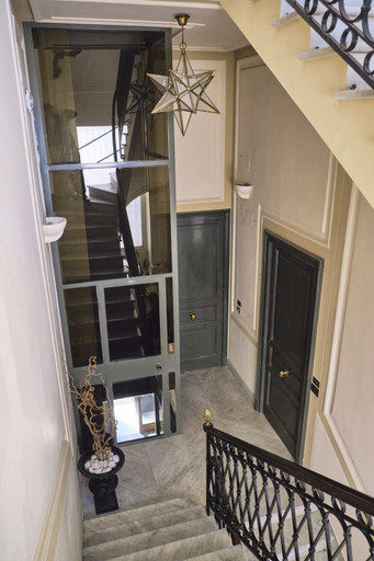 Others 5, Casa Rubinacci, Napoli