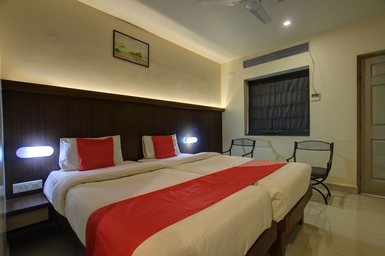 OYO 22528 Hotel Travel Inn, Dharwad