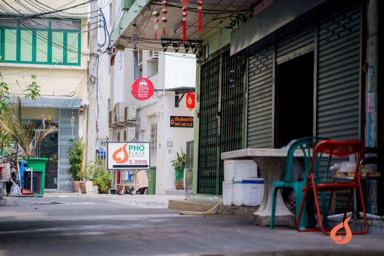 Pho Place, Samphantawong