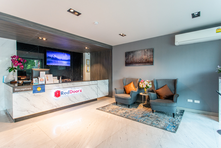 Hyde Park Hotel Bangkok, Ratchathewi