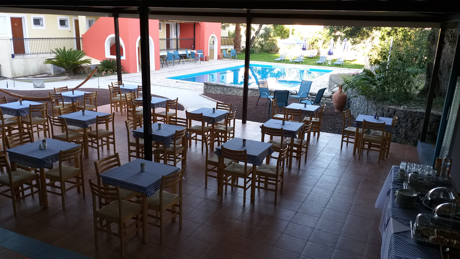 Food & Drinks 4, Elite Corfu - Adults Friendly, Ionian Islands