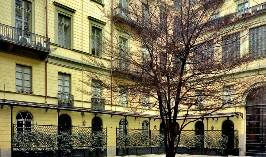 Exterior & Views 2, Golden Eagle, Torino
