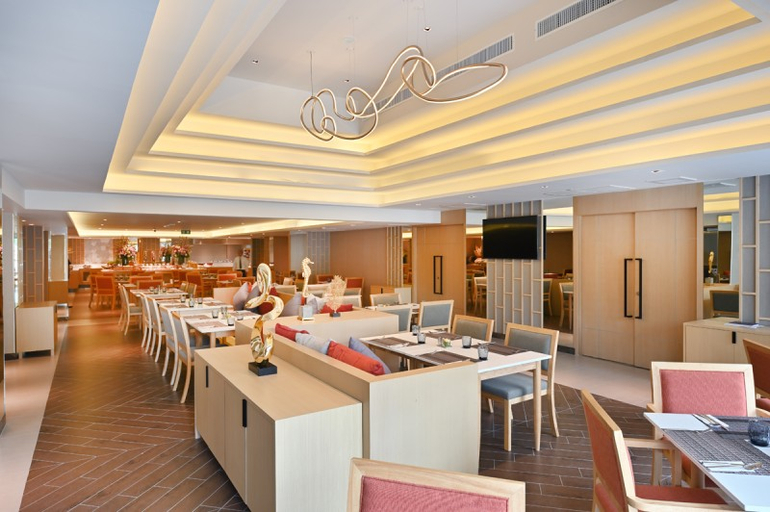 Food & Drinks 4, M Pattaya Hotel, Pattaya