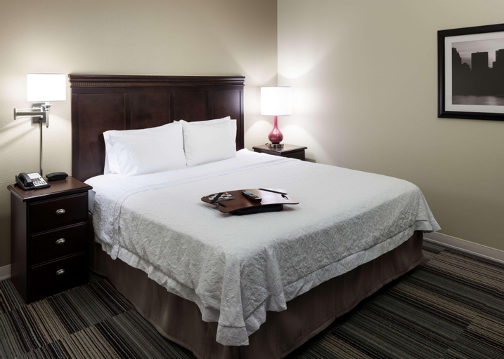 Bedroom 23