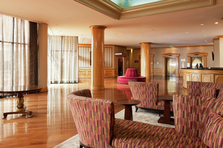 Public Area 3, Inn at the Colonnade Baltimore - a DoubleTree by Hilton, Baltimore