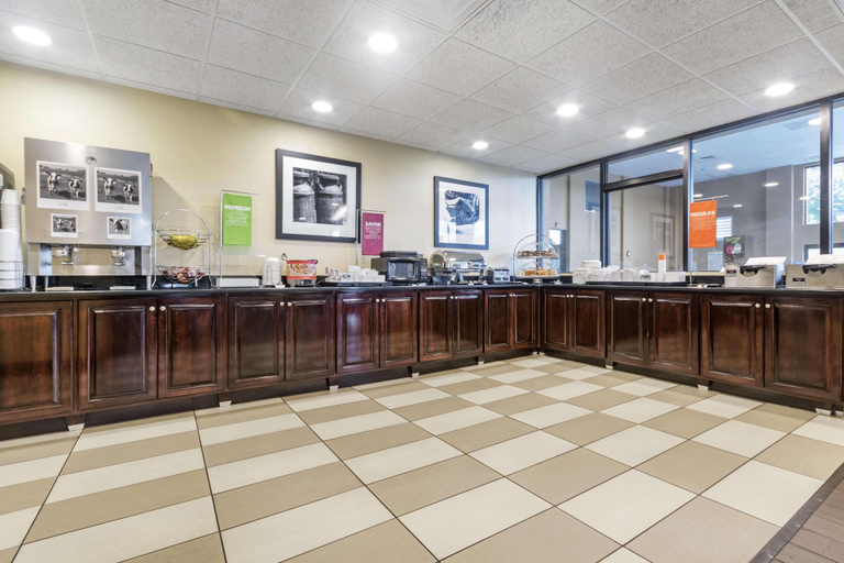Public Area 2, Hampton Inn Richmond, Madison