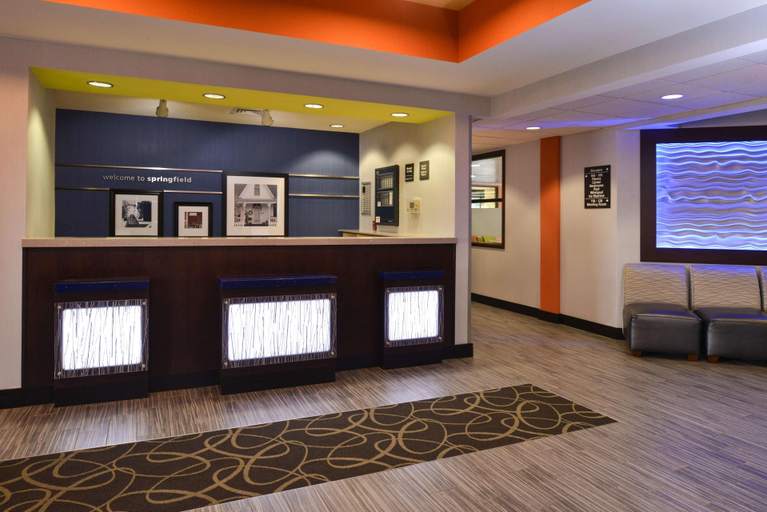 Public Area 2, Hampton Inn Springfield, Clark