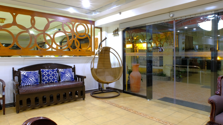 Public Area 3, Boracay Holiday Resort, Malay