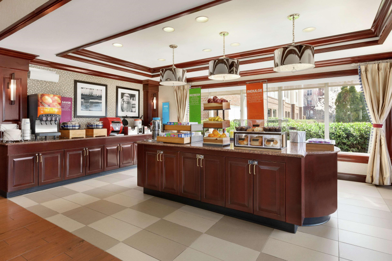 Public Area 3, Hampton Inn Dulles - Cascades, Loudoun