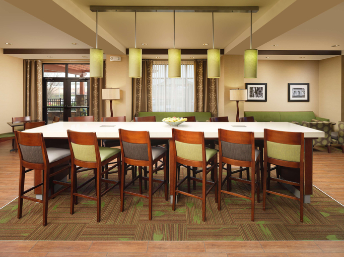 Public Area 2, Hampton Inn Cleveland, Tennessee, Bradley