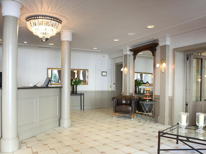 Public Area 2, Hotel Montana - contactless self check-in, Zürich