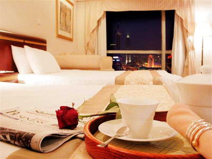 Bedroom 2, South China Harbour View Hotel, Shanghai