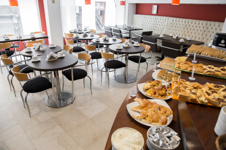 Food & Drinks 4, Reconquista Plaza, Distrito Federal
