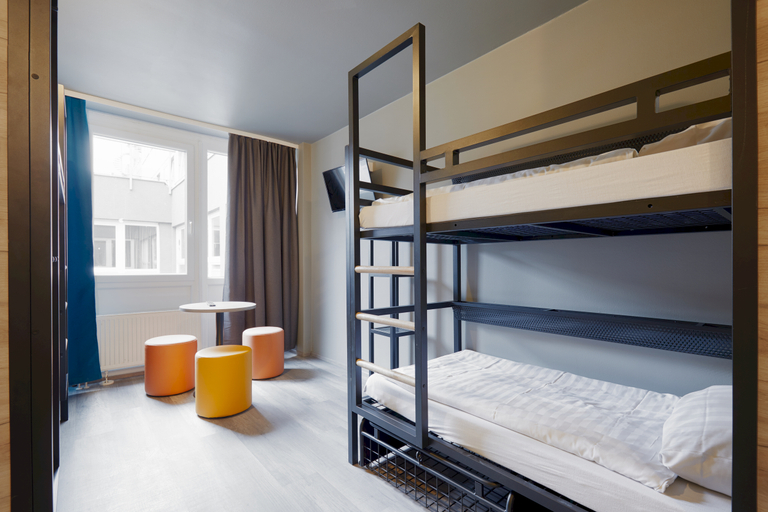 Bedroom 5, a&o Düsseldorf Hauptbahnhof, Düsseldorf