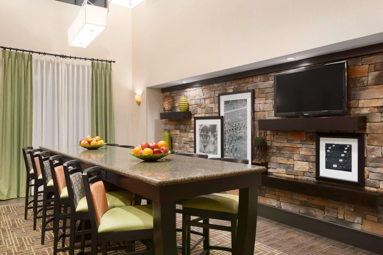 Public Area 2, Hampton Inn & Suites Birmingham/280 East-Eagle Point, Shelby