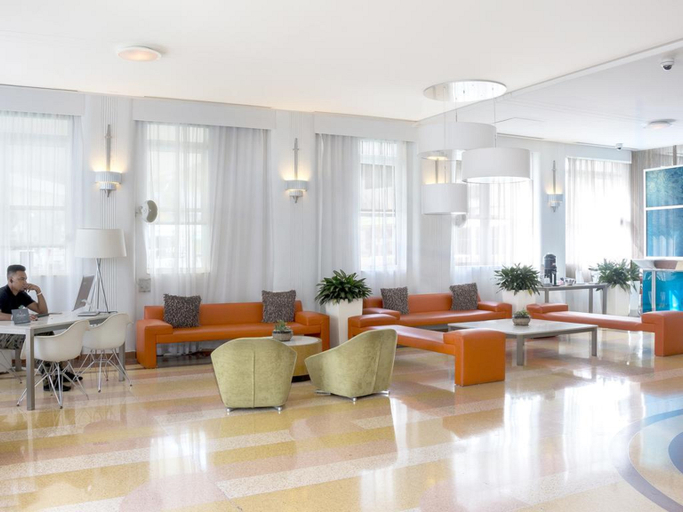Public Area 5, Clevelander Hotel – Adults Only, Miami-Dade