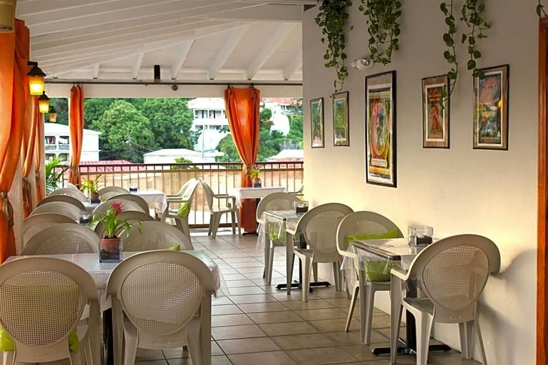 Food & Drinks 4, Bunker Hill Hotel, Charlotte Amalie