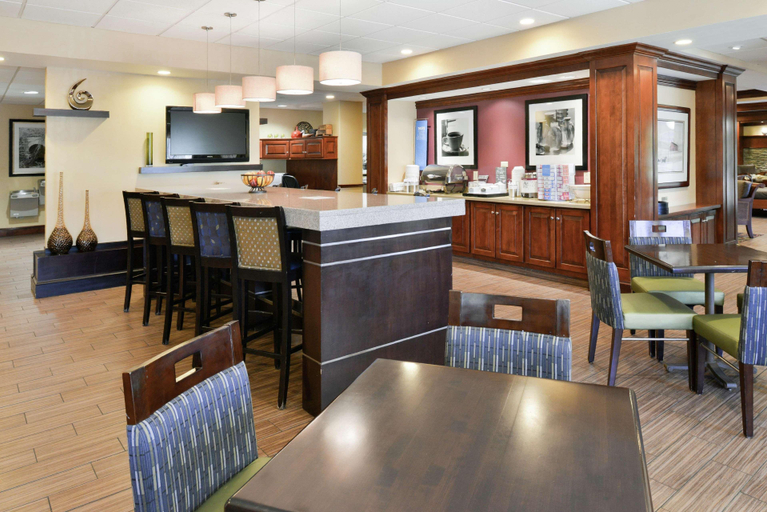 Public Area 3, Hampton Inn Waynesboro/Stuarts Draft, Augusta