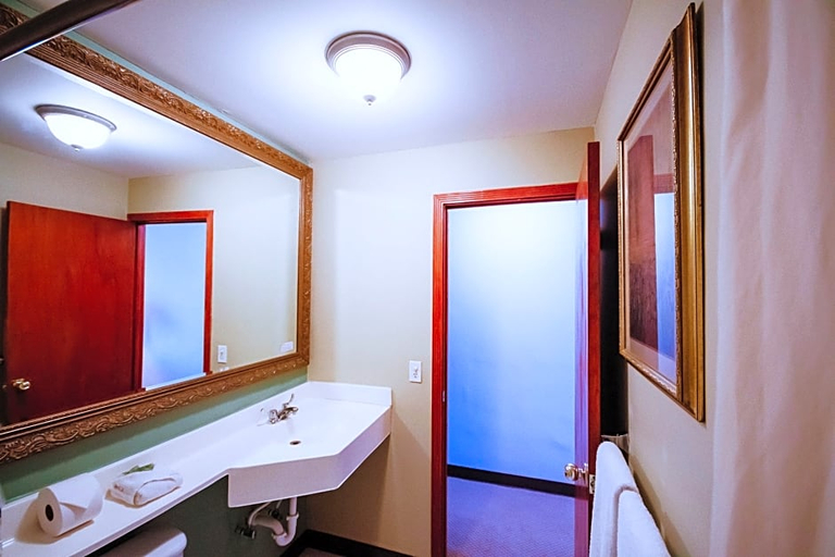 Bathroom 4, Hotel Consulado Inn, Juárez