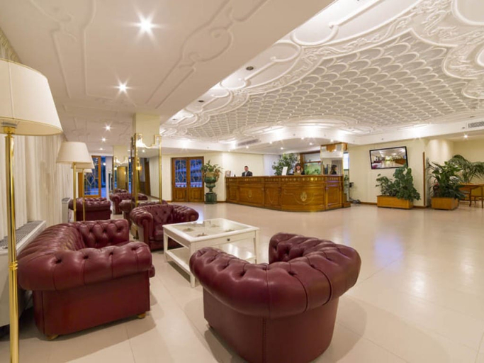 Public Area, Grand Hotel Parco del Sole, Napoli