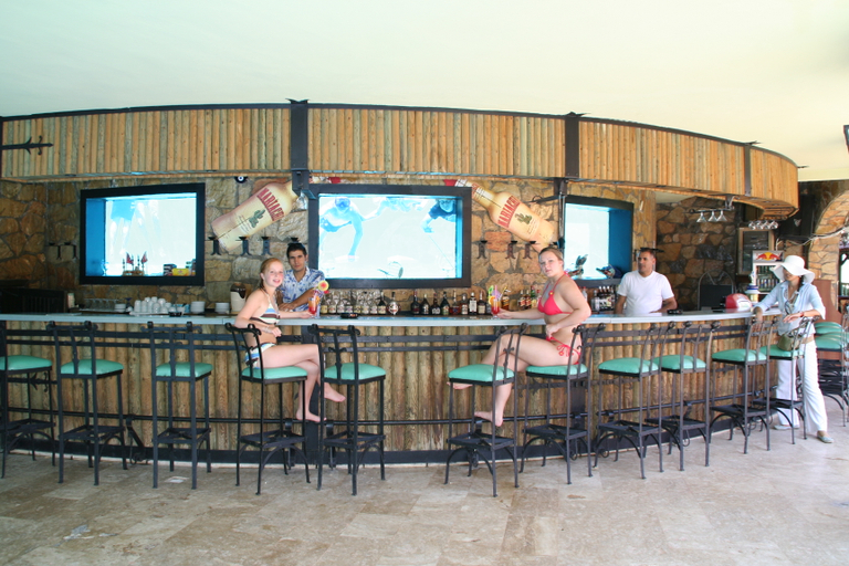 Food & Drinks 5, Club Aquarium Apart, Marmaris