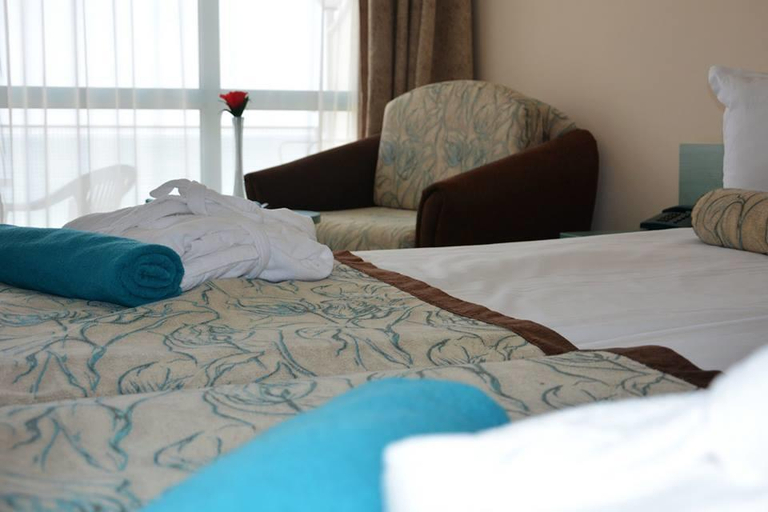Bedroom 2, Berlin Golden Beach Hotel, Varna