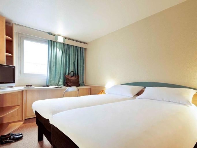 Bedroom 3, B&B HOTEL Lille Villeneuve d'Ascq, Nord