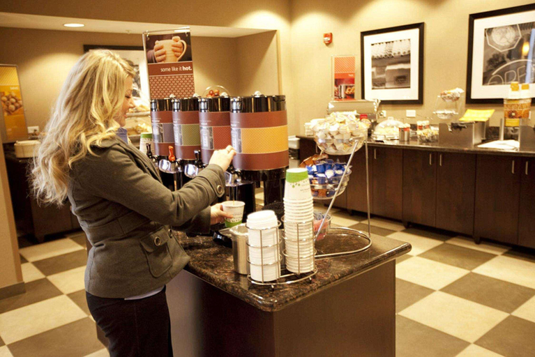 Food & Drinks 5, Hampton Inn & Suites Seattle Kent, WA, King