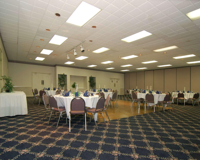 Food & Drinks, Rodeway Inn, Henrico