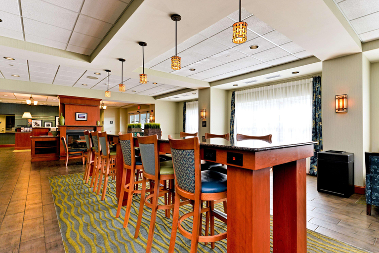 Public Area 2, Hampton Inn Ellsworth/Bar Harbor, Hancock
