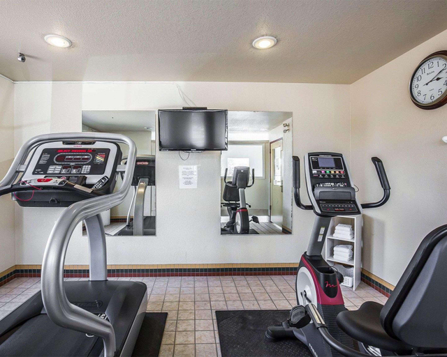 Others 5, Comfort Inn Lethbridge, Division No. 2