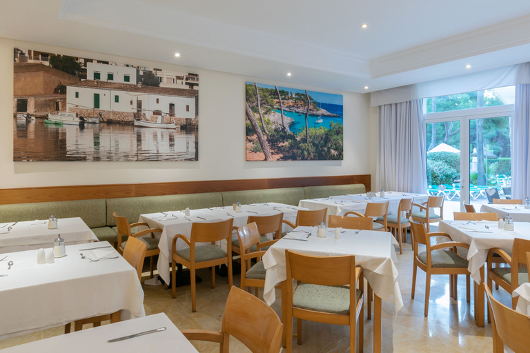Food & Drinks 4, HM Mar Blau, Baleares
