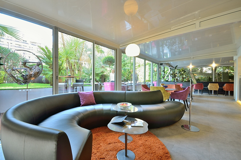 Public Area 4, Hotel Cezanne, Alpes-Maritimes