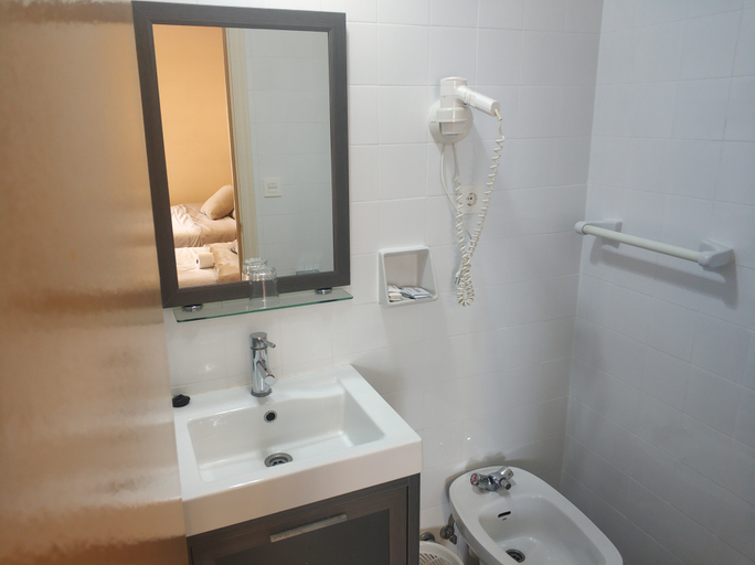 Bathroom 3, Iruñako, Burgos