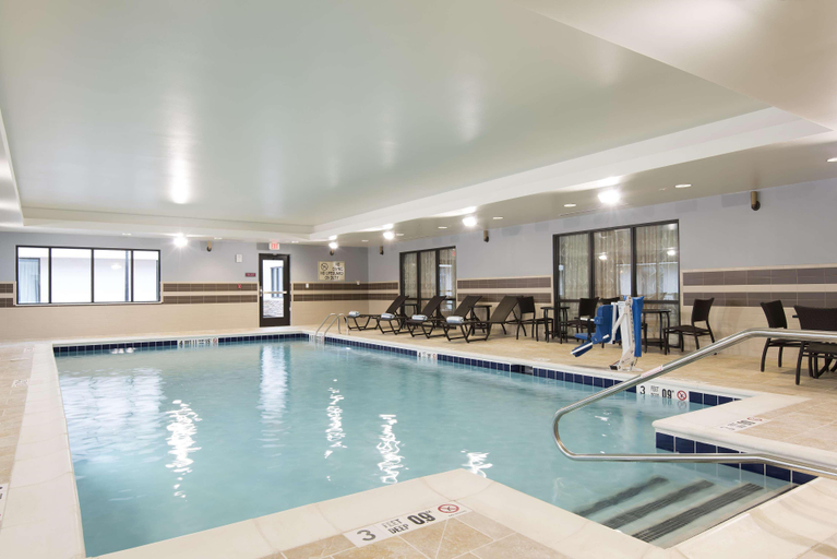 Sport & Beauty 2, DoubleTree by Hilton Schenectady Downtown, Schenectady