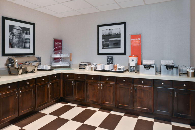 Public Area 2, Hampton Inn & Suites Denver-Speer Boulevard, Denver
