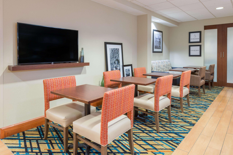 Public Area 2, Hampton Inn Columbia, Boone