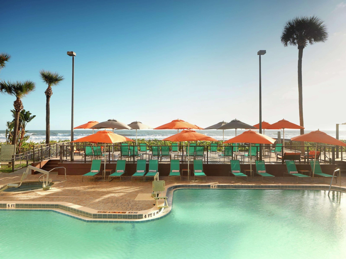Sport & Beauty 2, DoubleTree Suites Hotel Melbourne Beach Oceanfront, Brevard