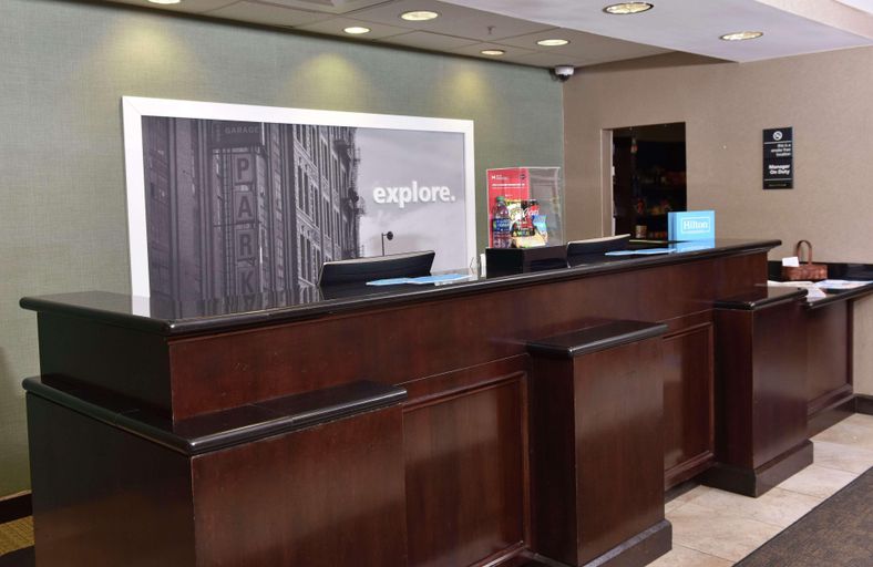 Public Area 2, Hampton Inn & Suites Alexandria, Rapides