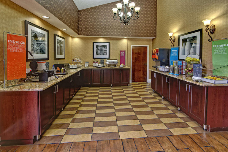 Public Area 2, Hampton Inn Morristown, Hamblen