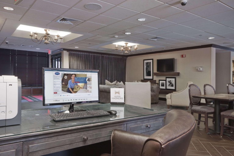 Public Area 2, Hampton Inn Boston/Peabody, Essex