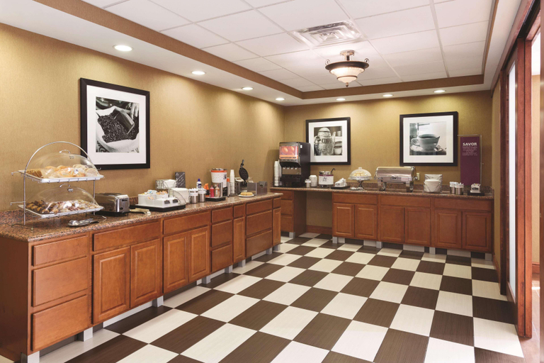 Public Area 2, Hampton Inn & Suites Greenfield, Franklin