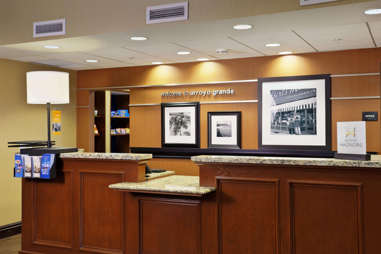 Public Area 2, Hampton Inn & Suites Arroyo Grande/Pismo Beach Area, CA, San Luis Obispo