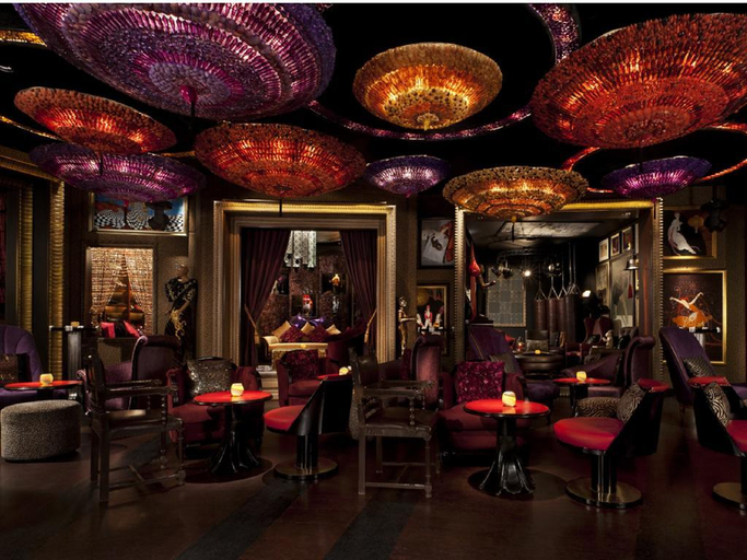 Public Area 5, The Peninsula Manila, Makati City