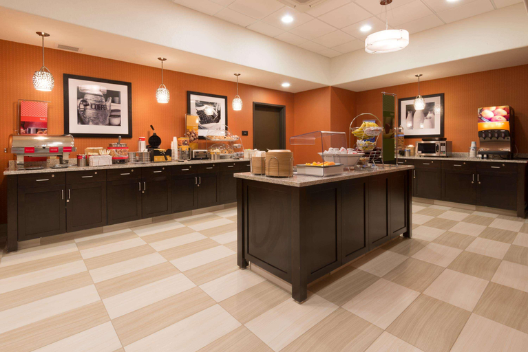 Public Area 2, Hampton Inn & Suites Albuquerque, Bernalillo