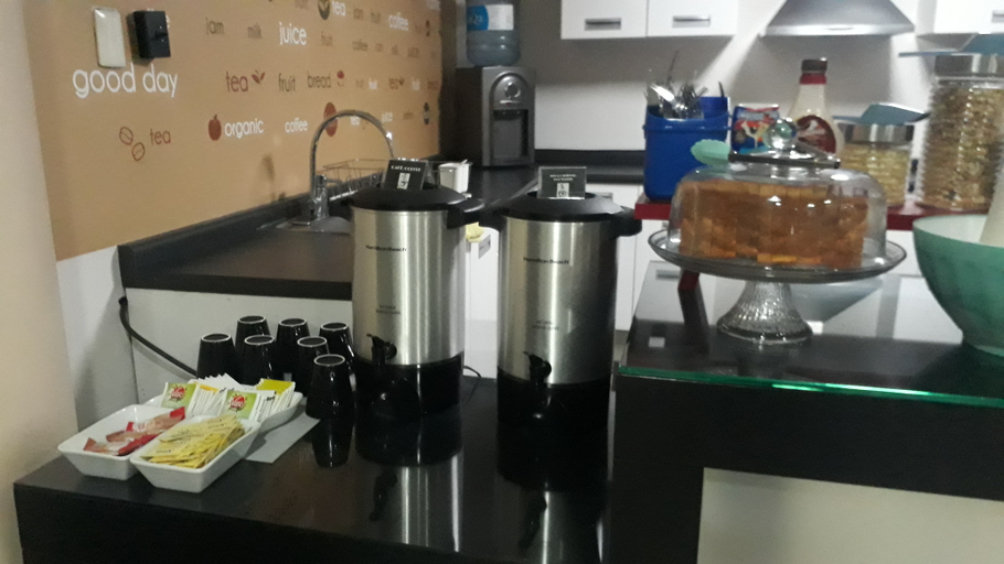 Food & Drinks 4, Capital Suites Luxury Residences And Offices, Mexico City
