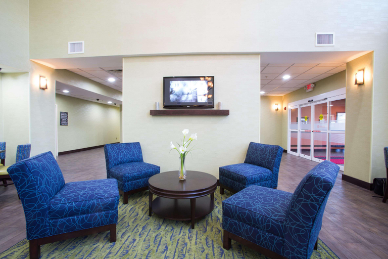 Public Area 2, Hampton Inn&Suites Savannah - I-95 South - Gateway, Chatham
