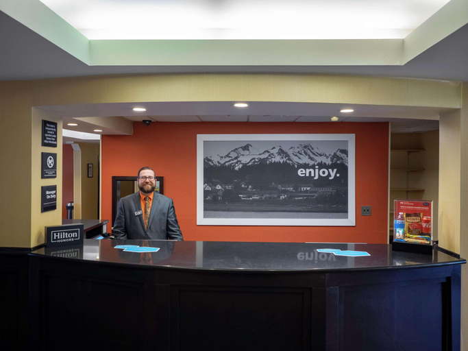 Public Area 2, Hampton Inn Hazleton, Luzerne
