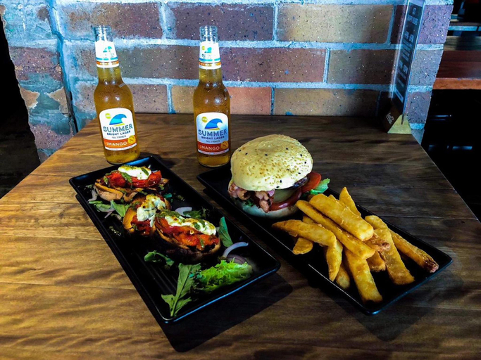 Food & Drinks 5, Base Brisbane Uptown Backpackers, Brisbane